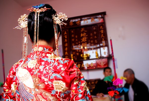 中秋撞上国庆节 丹桂镇乡村婚礼唱响“十五的月亮”(图6) 中秋撞上国庆节 丹桂镇乡村婚礼唱响“十五的月亮”(图6)